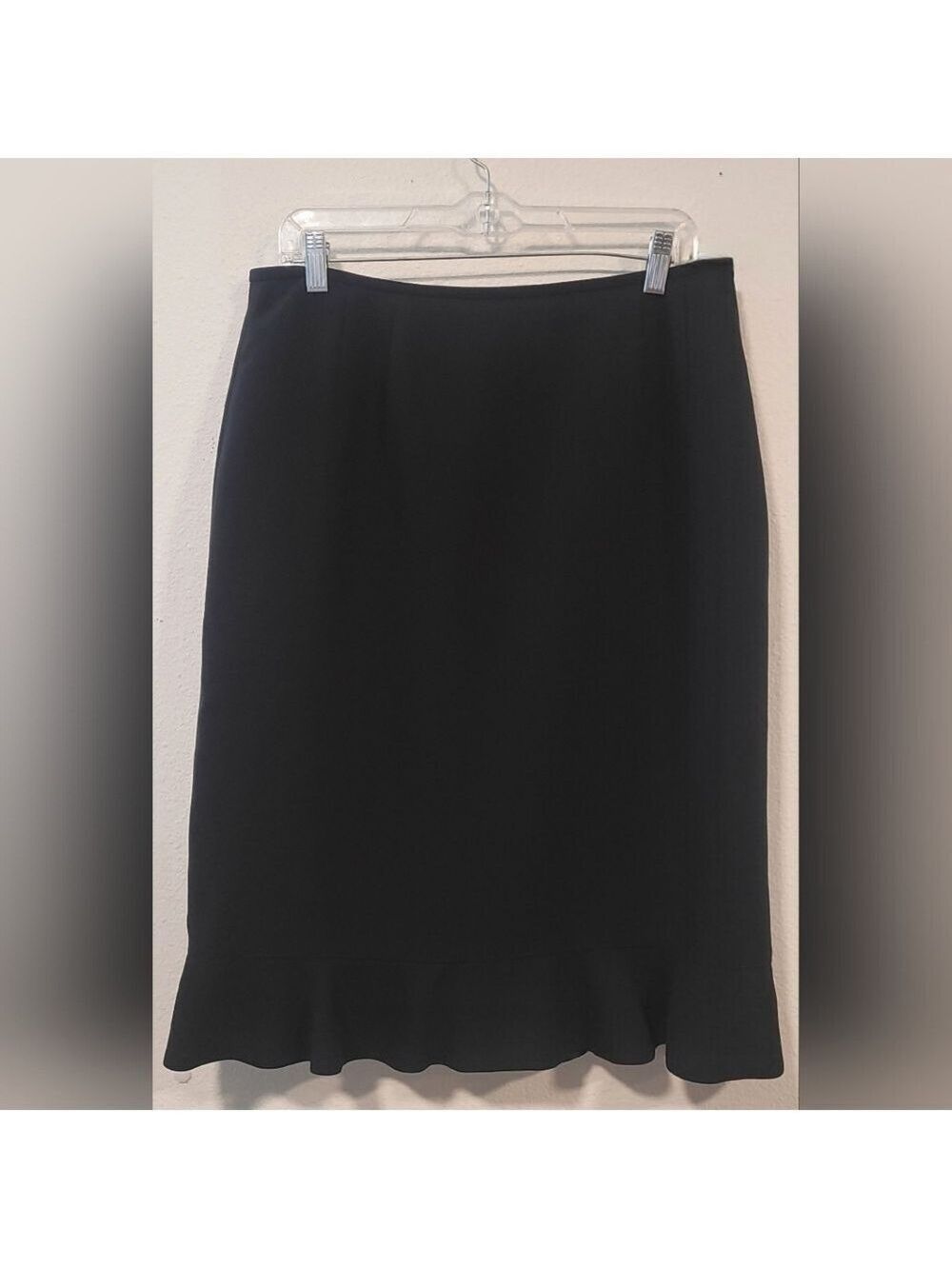 Collections for Le Suit Black Workwear Pencil Skirt, Knee Length Sz 14